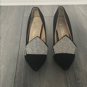 Elegant Black Women's Shoes with Silver Accents